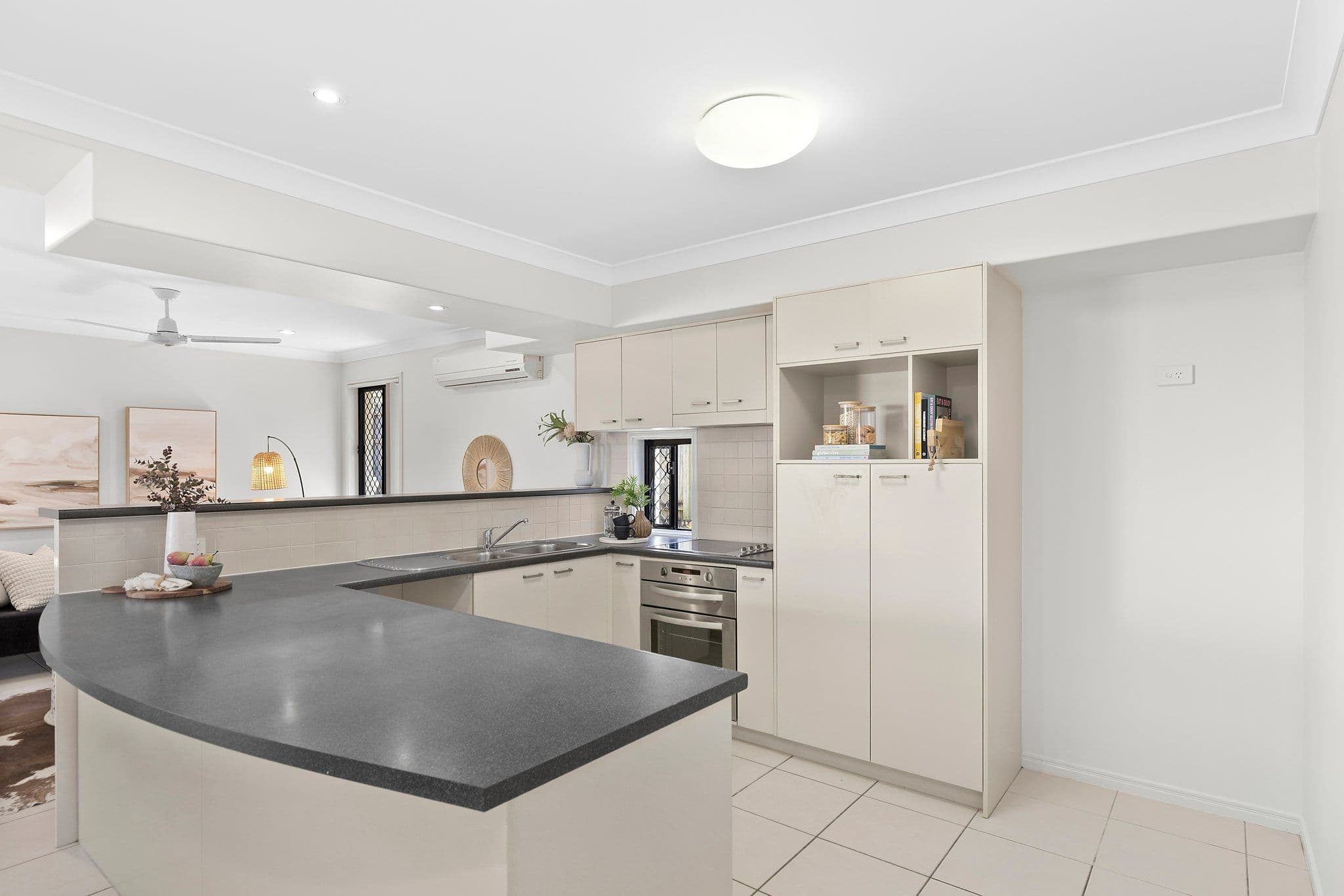 7 Parkwater Close, Upper Kedron QLD 4055, Upper Kedron - Thumbnail 5