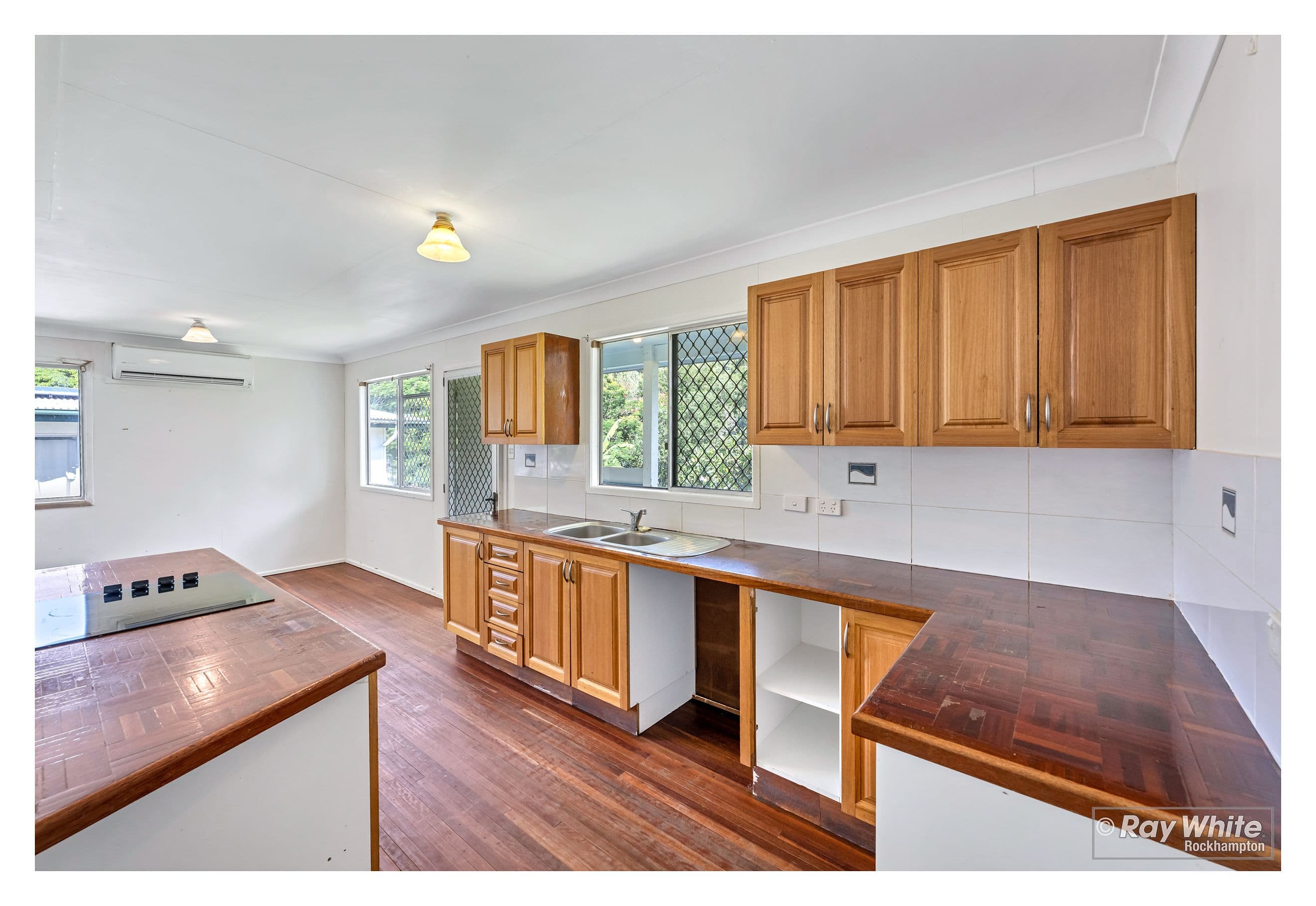 294 Rockonia Road, Koongal QLD 4701, Koongal - Thumbnail 2