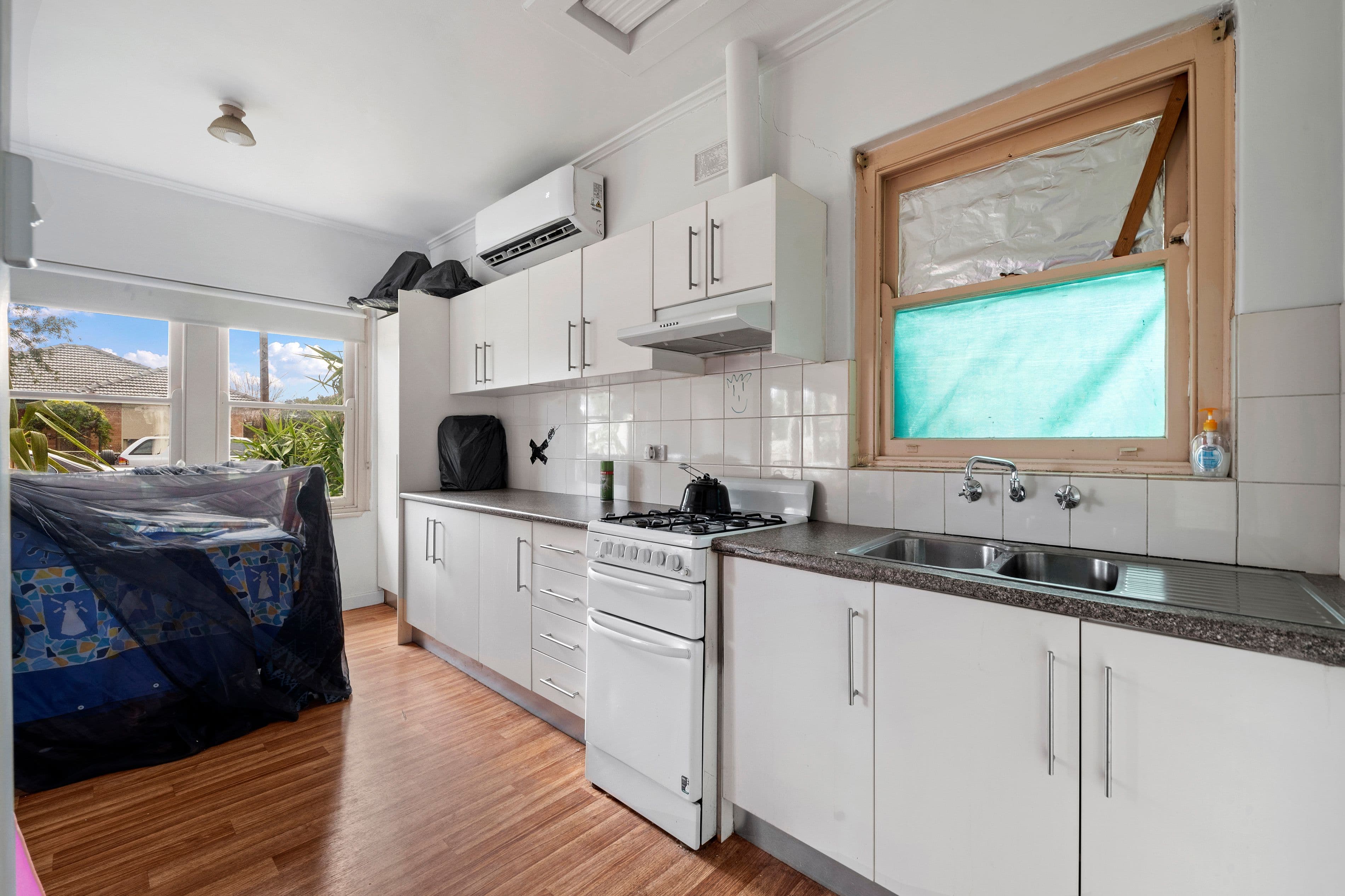 14 Westminster Crescent, Raceview, QLD 4305, Raceview - Thumbnail 2