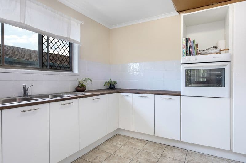 57A McCulloch Avenue, Margate QLD 4019, Margate - Thumbnail 2