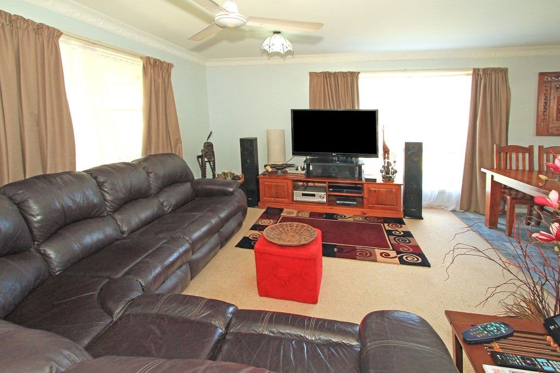 17 Protea Avenue, Norman Gardens QLD 4701, Norman Gardens - Thumbnail 2