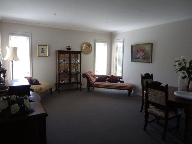 11 Caroline Court, ECHUCA VIC 3564, Echuca - Thumbnail 3