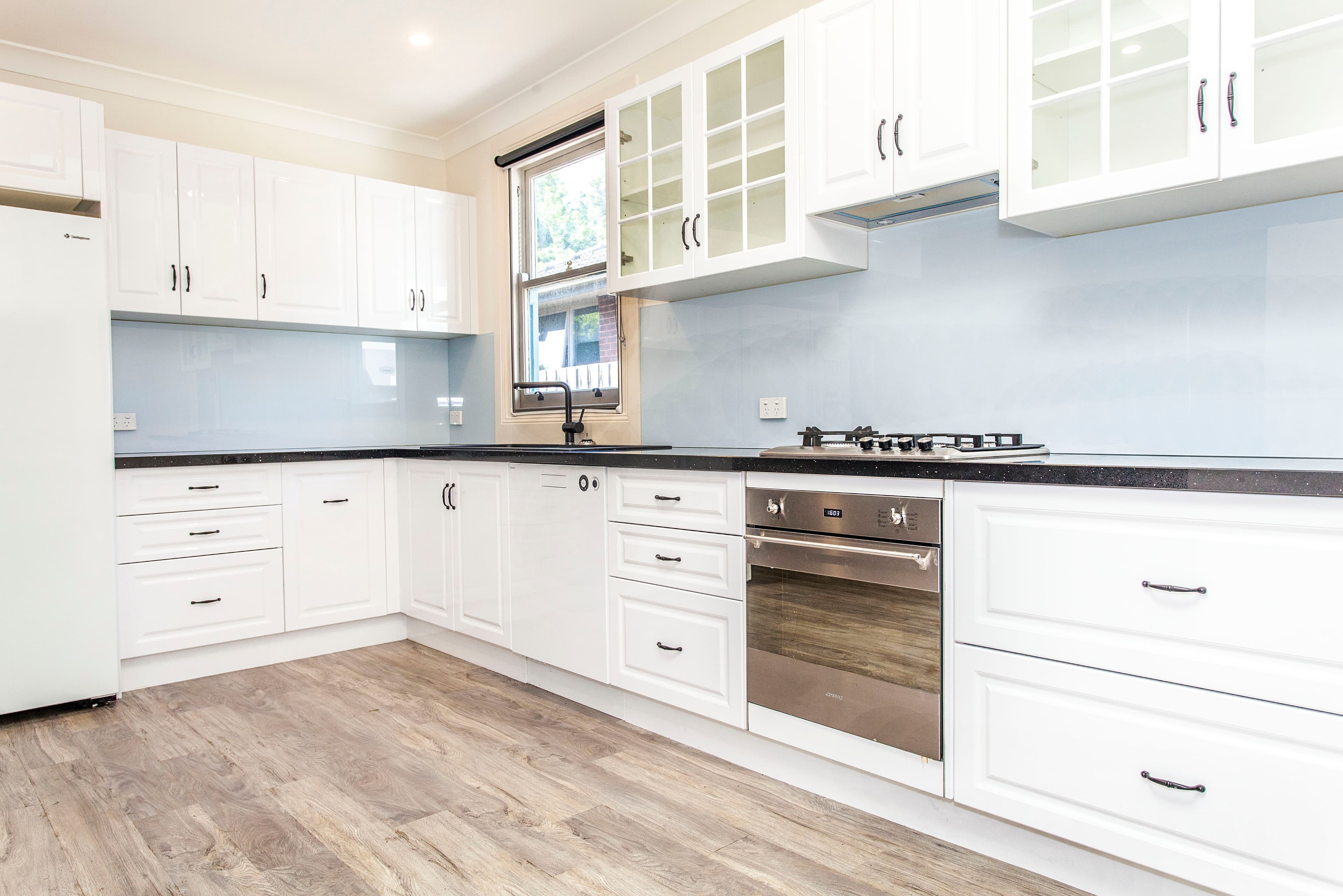 21 McDowall Street, Mitcham VIC 3132, Mitcham - Thumbnail 2