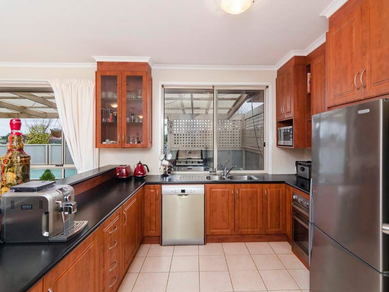 9 Weyburn Court, Heidelberg, Heidelberg - Thumbnail 8