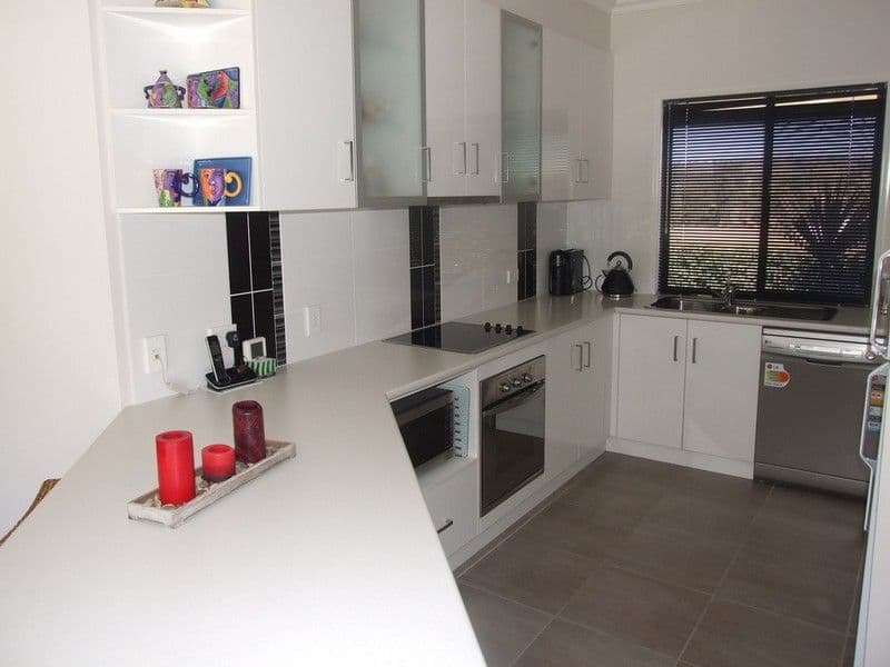 28 Naomi Drive, CROWS NEST QLD 4355, Crows Nest - Thumbnail 2