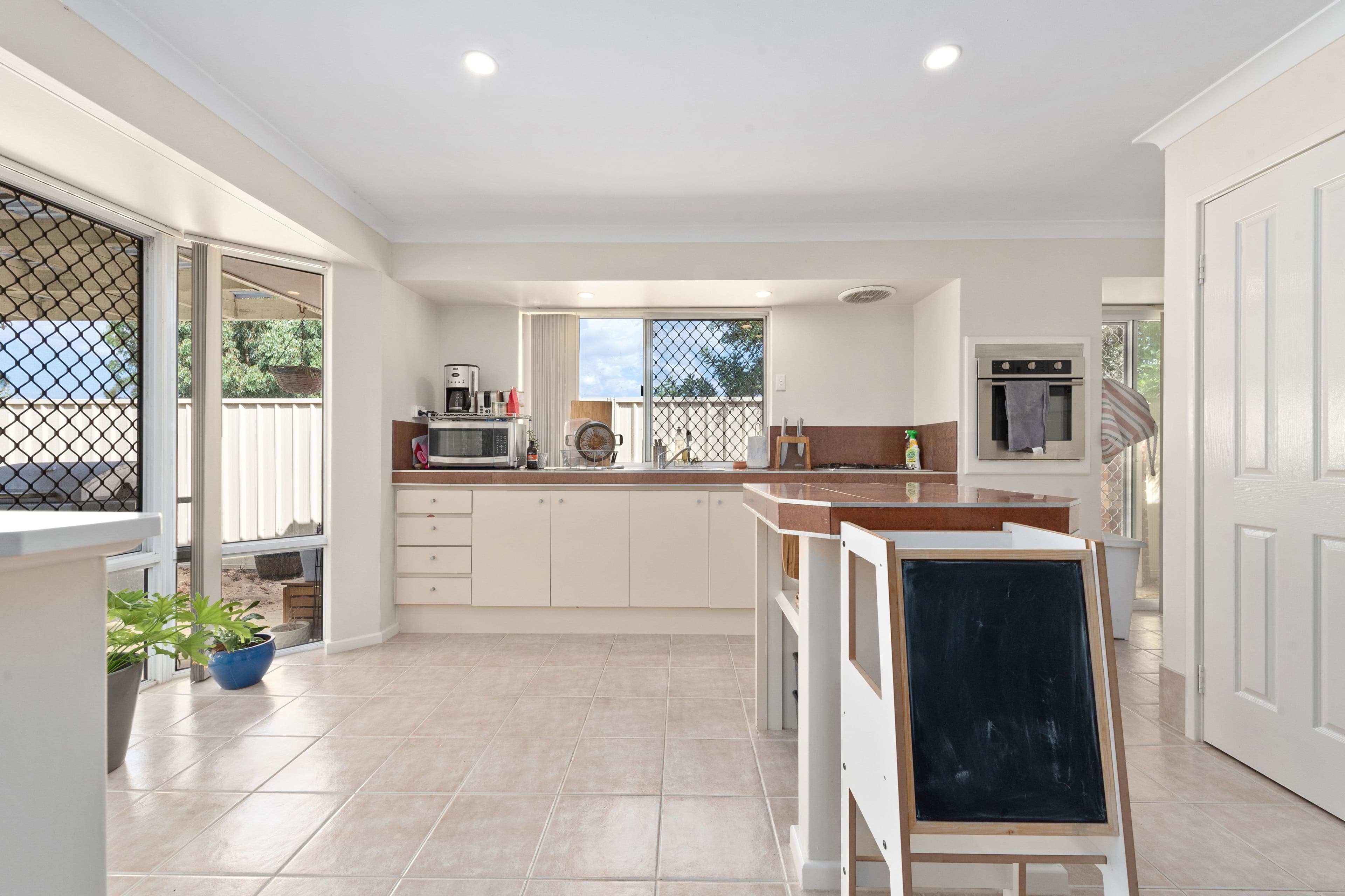 71 Meridian Drive, Mullaloo WA 6027, Mullaloo - Thumbnail 4