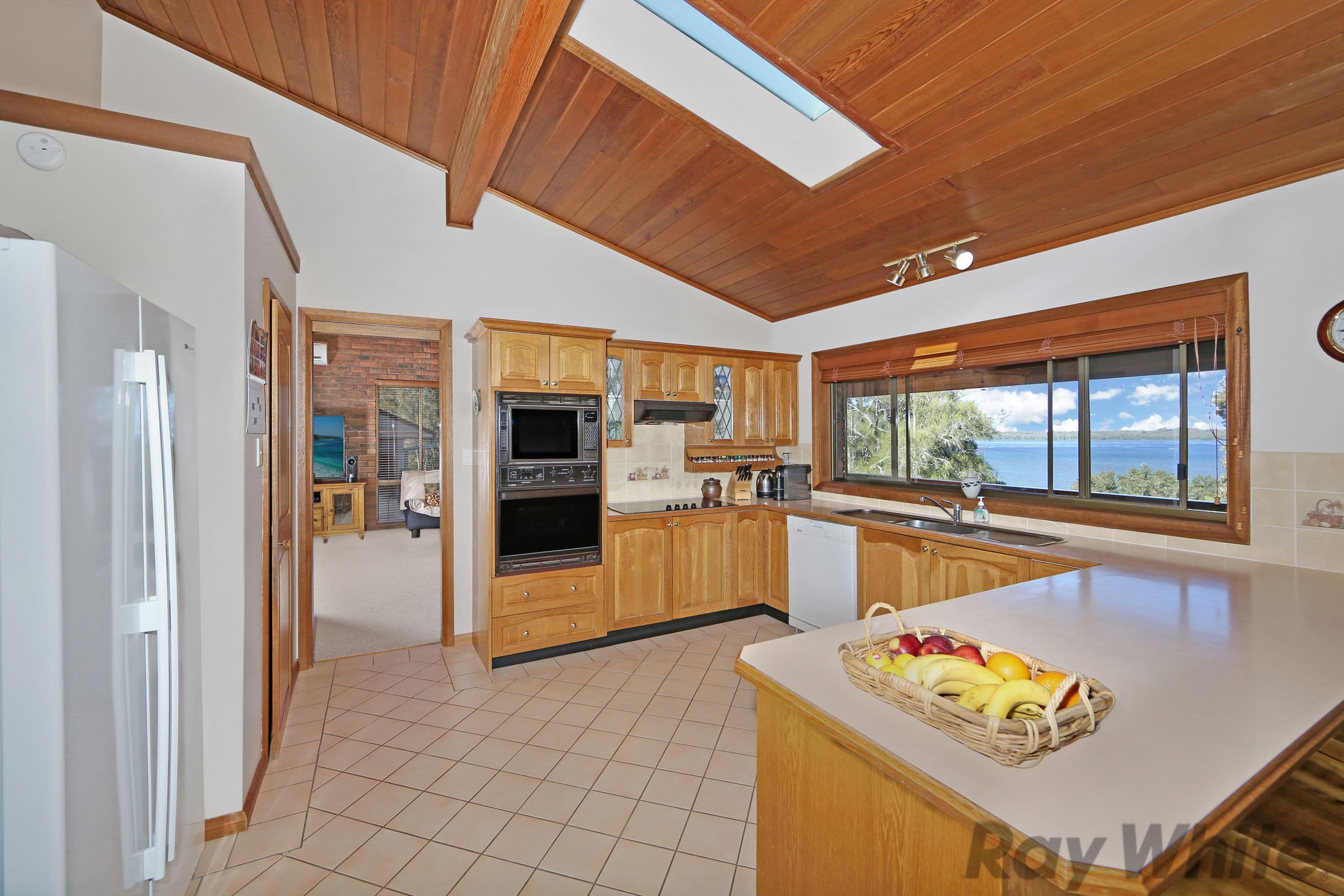 128 Buff Point Avenue, Buff Point - Thumbnail 2