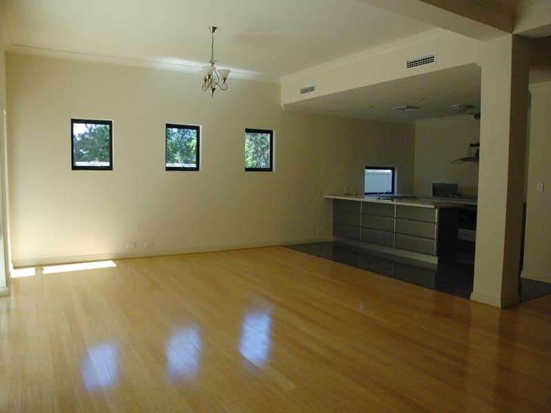7  Thompson Road, BASSENDEAN WA 6054, Bassendean - Thumbnail 7