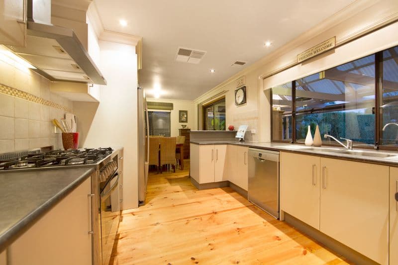 11 Hinkler Crescent, Modbury Heights SA 5092, Modbury Heights - Thumbnail 5
