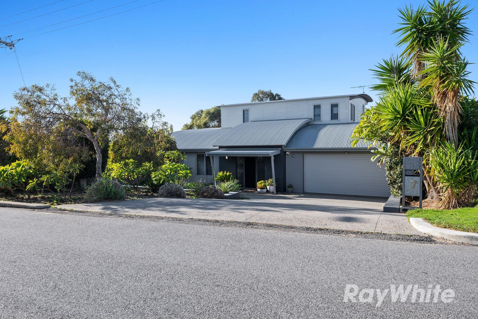 7 Wicklow Road, Halls Head WA 6210, Halls Head - Thumbnail 8