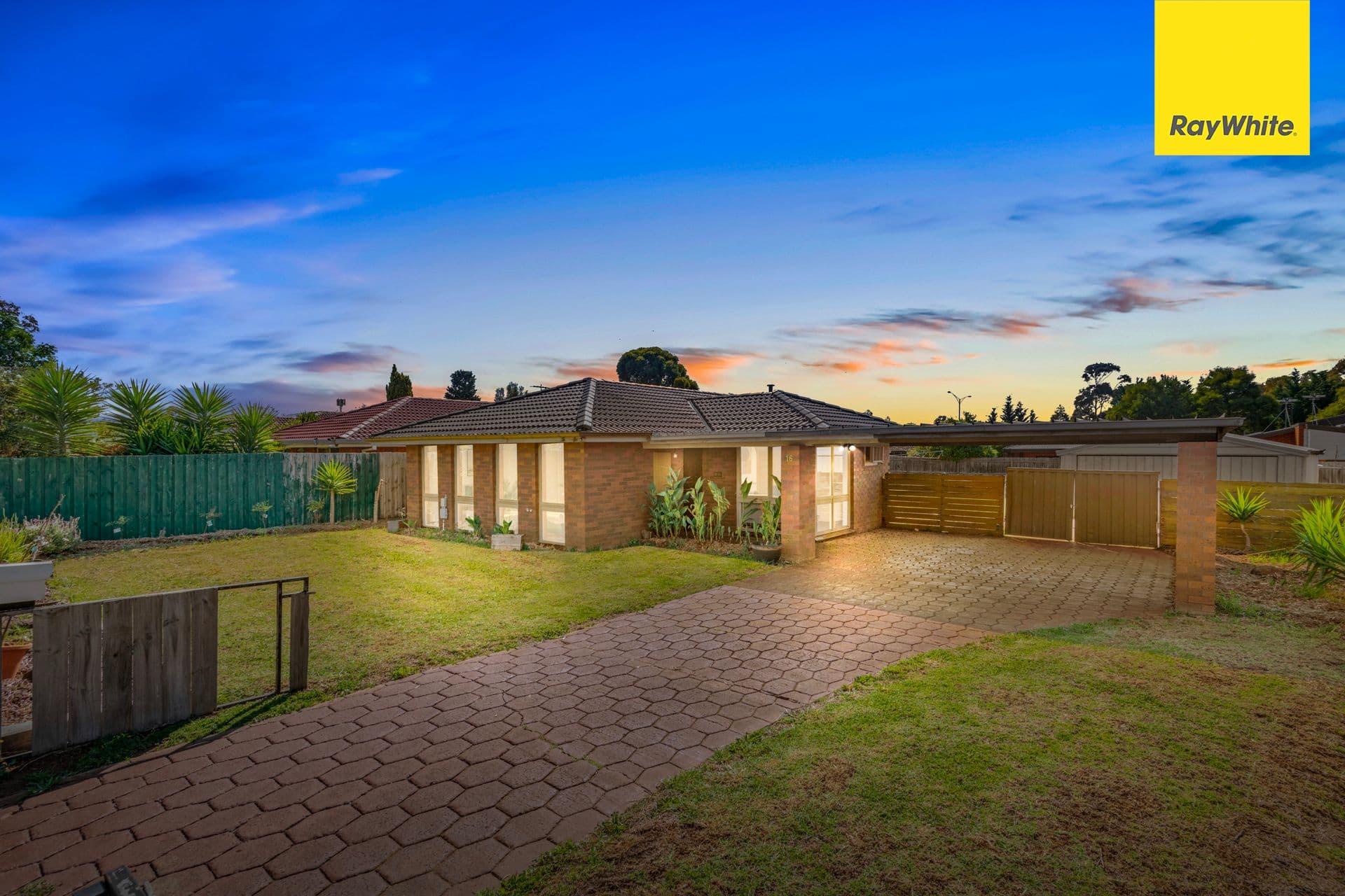 16 Chelmsford Way, Melton West VIC 3337, Melton West - Thumbnail 2