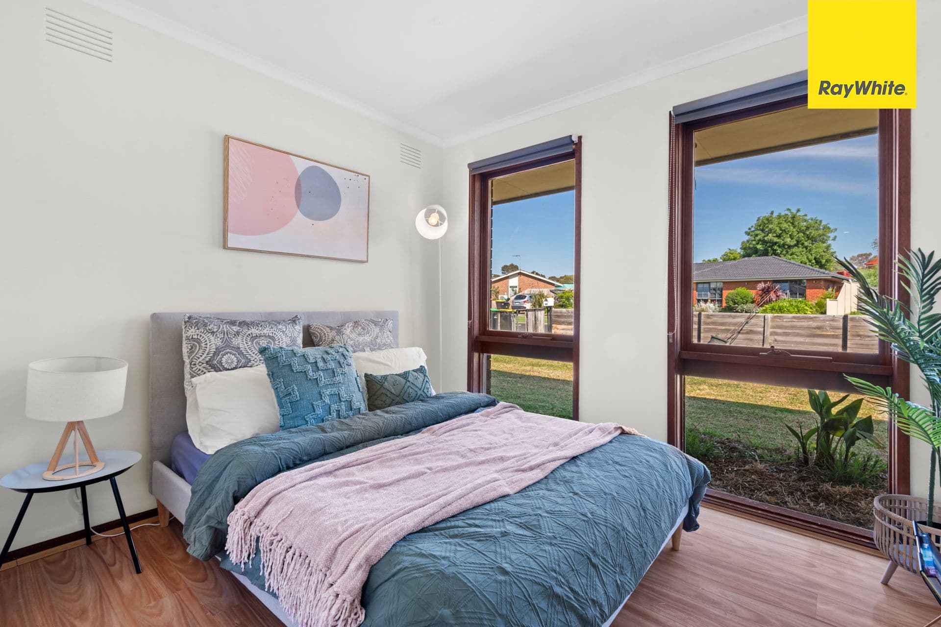 16 Chelmsford Way, Melton West VIC 3337, Melton West - Thumbnail 3
