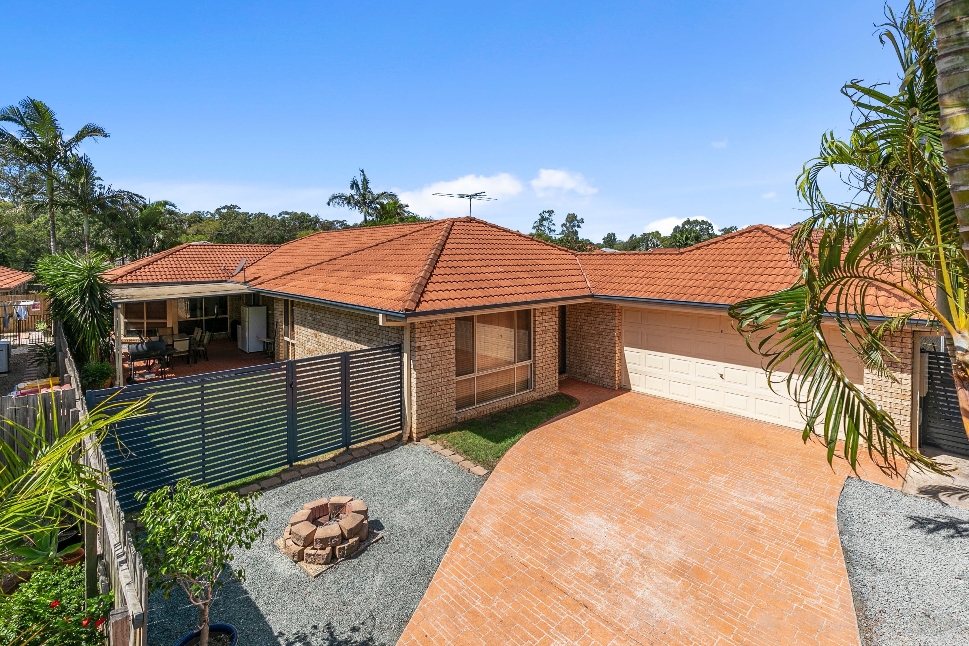11 Lincoln Close, Alexandra Hills QLD 4161, Alexandra Hills - Thumbnail 2