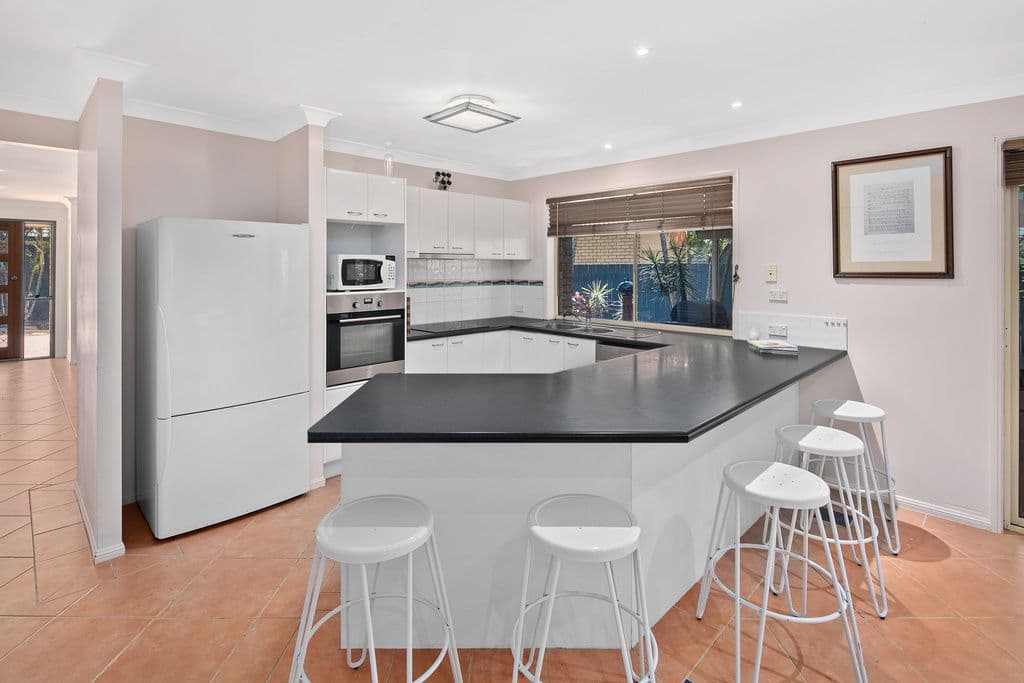 11 Lincoln Close, Alexandra Hills QLD 4161, Alexandra Hills - Thumbnail 4