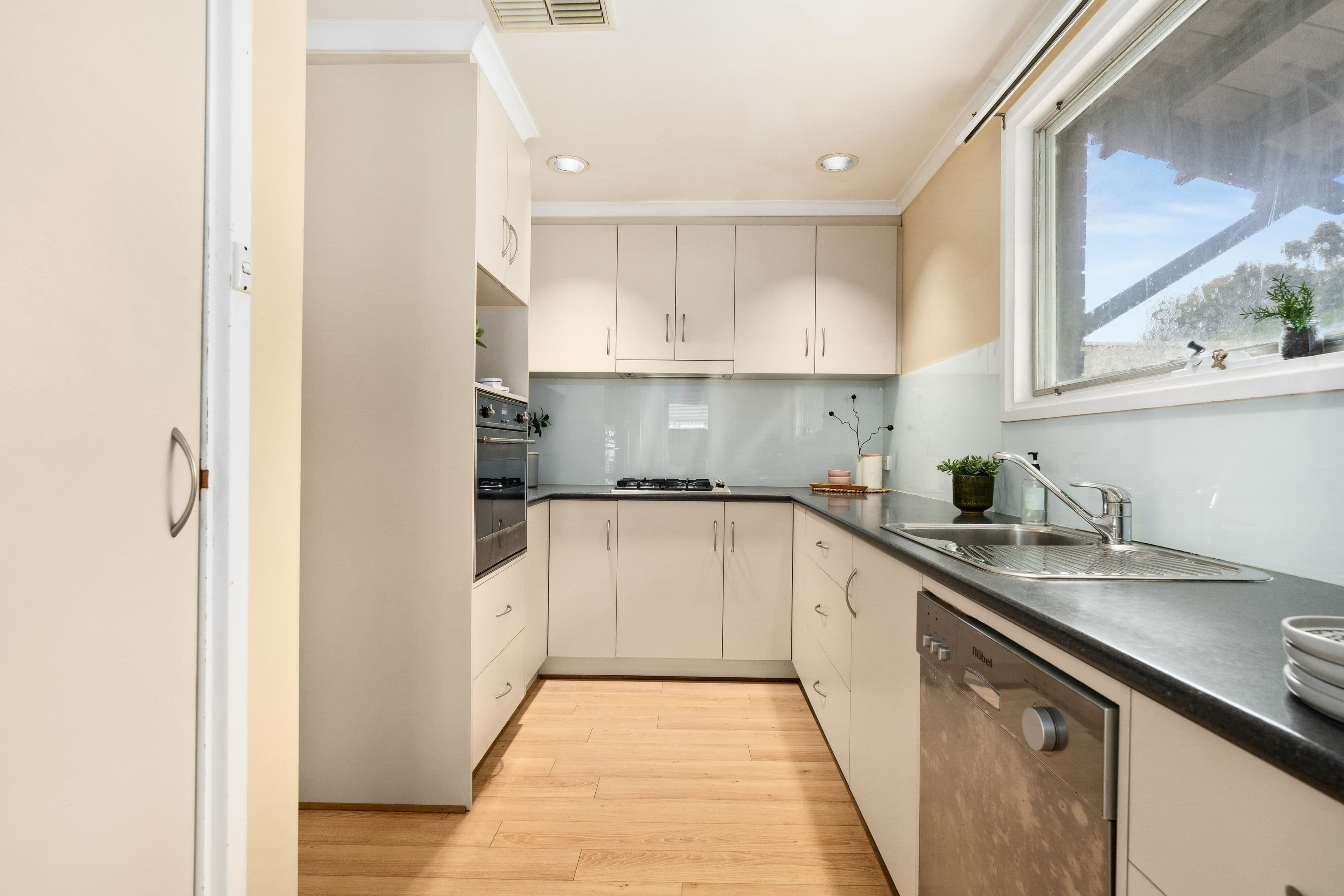 38 Hub Drive, Aberfoyle Park SA 5159, Aberfoyle Park - Thumbnail 5