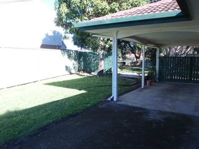 1 Headsail Court, CURRUMBIN WATERS QLD 4223, Currumbin Waters - Thumbnail 6