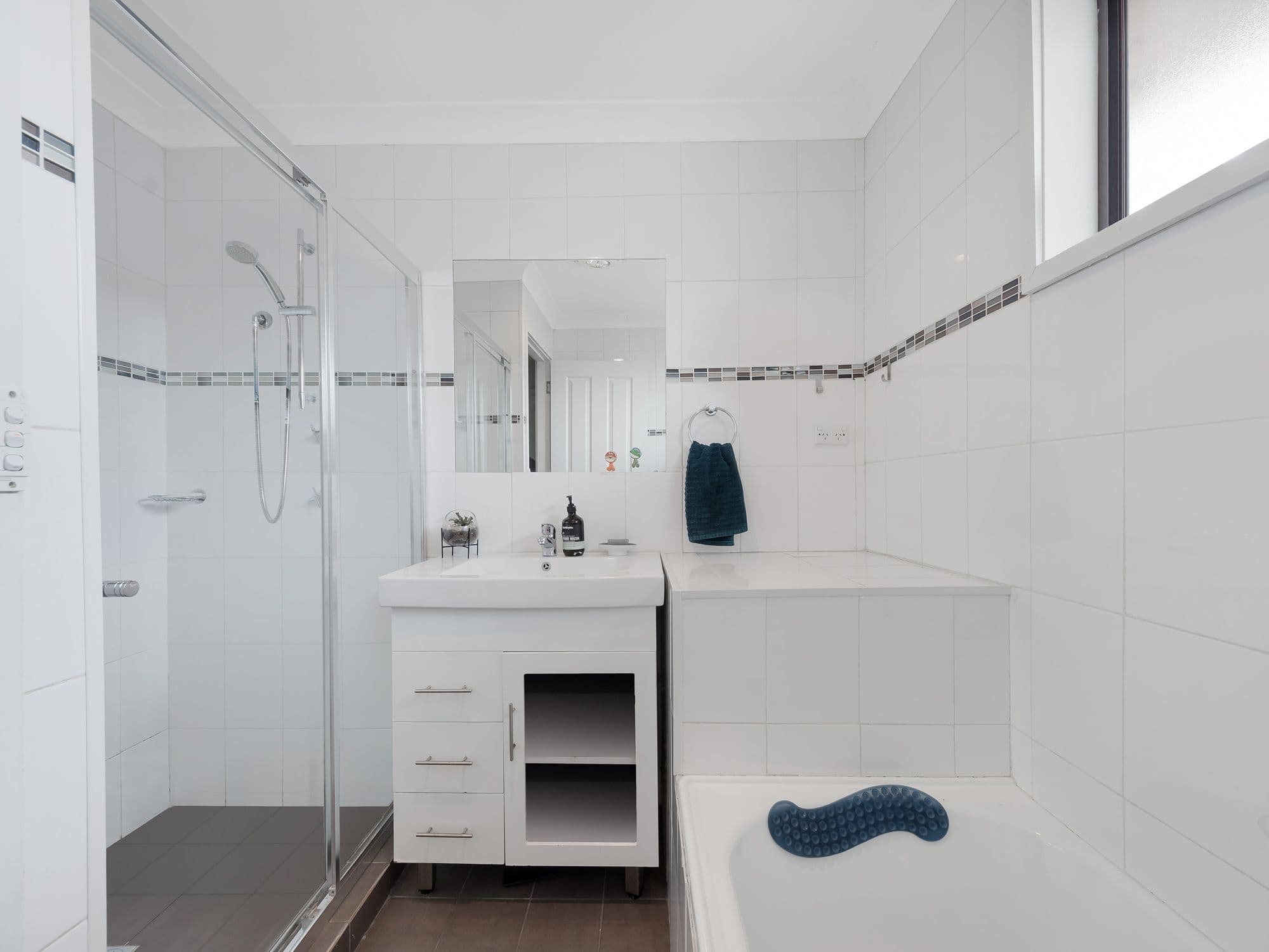 3 Grevillea Crescent, Prestons NSW 2170, Prestons - Thumbnail 8