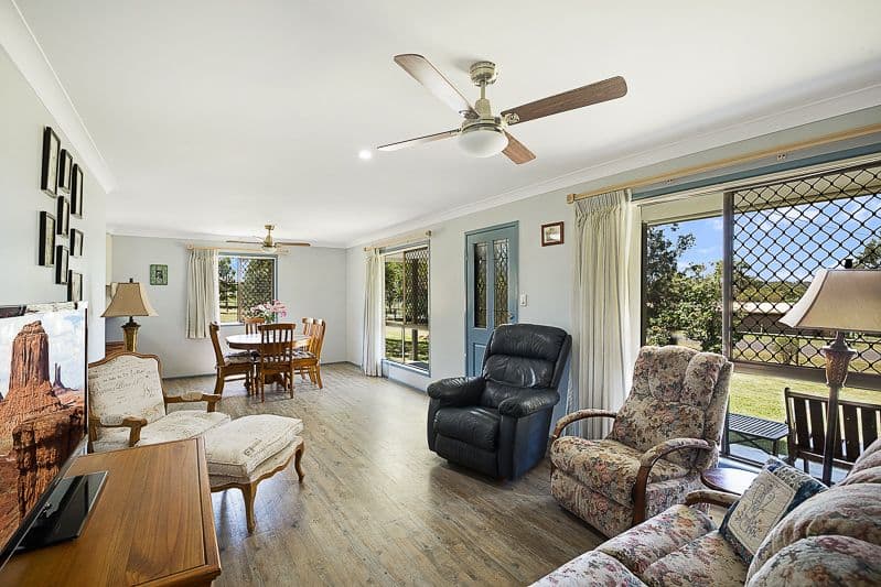 41 Peters Road, Meringandan West QLD 4352, Meringandan West - Thumbnail 2