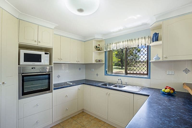 41 Peters Road, Meringandan West QLD 4352, Meringandan West - Thumbnail 6