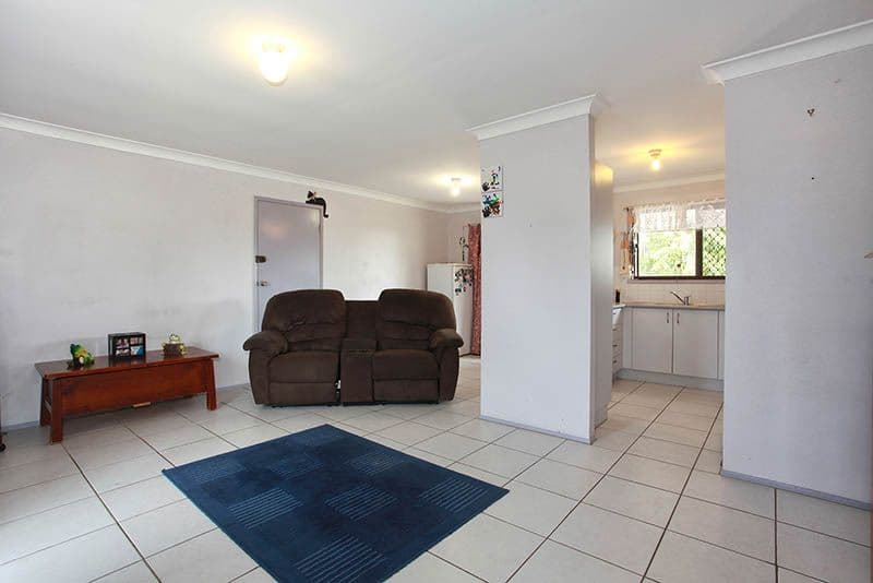 58 Mayfair Drive, BROWNS PLAINS QLD 4118, Browns Plains - Thumbnail 3