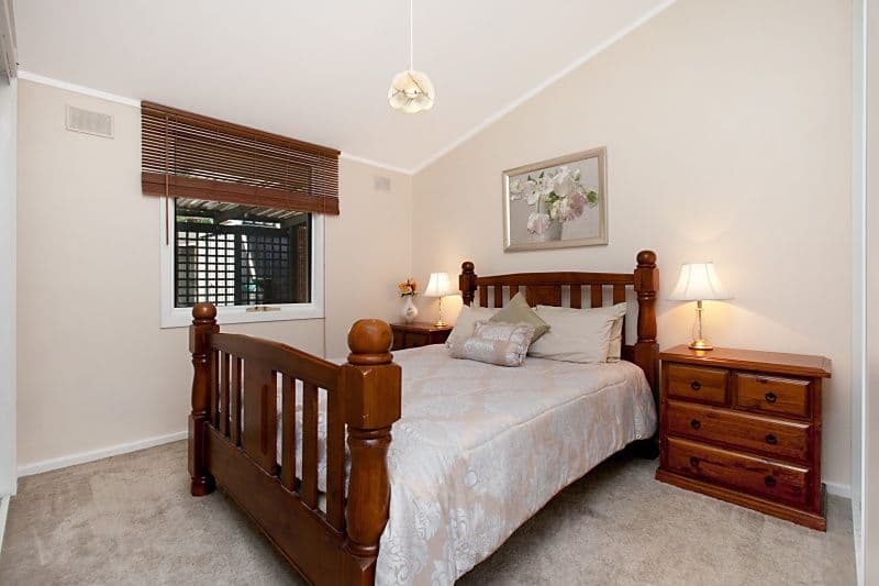 24 Chapel Road, PARA VISTA SA 5093, Para Vista - Thumbnail 5
