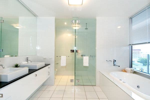 6 Parkland Boulevard, BRISBANE QLD 4000, Brisbane City - Thumbnail 8