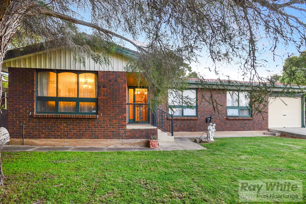 41 Kenneth Road, Morphett Vale SA 5162, Morphett Vale - Thumbnail 2
