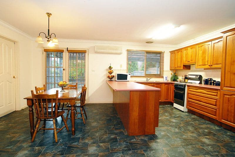 2 Elton Road, Ferntree Gully VIC 3156, Ferntree Gully - Thumbnail 2