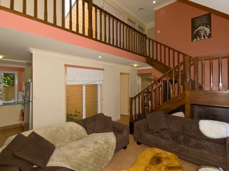 29 Twenty Fifth Avenue, PALM BEACH QLD 4221, Palm Beach - Thumbnail 8