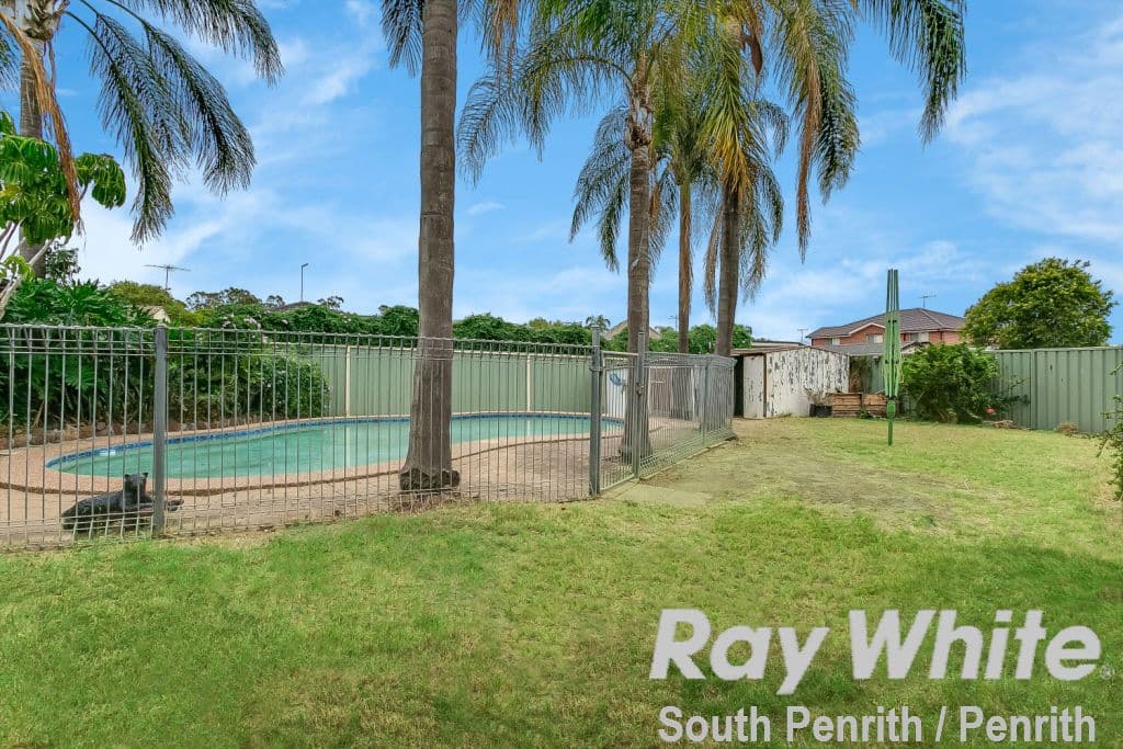 28 Denzil Avenue, St Clair - Thumbnail 8