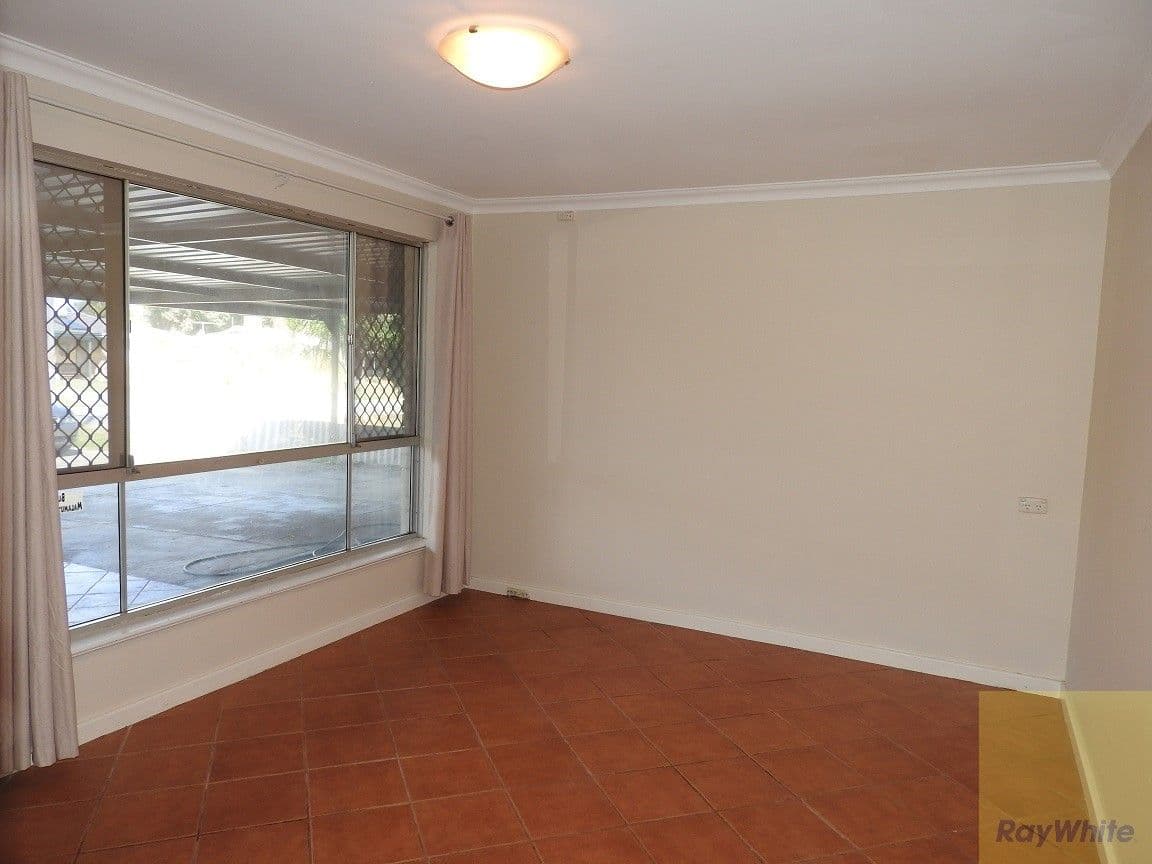 32 O'Sullivan Drive, Camillo WA 6111, Camillo - Thumbnail 7