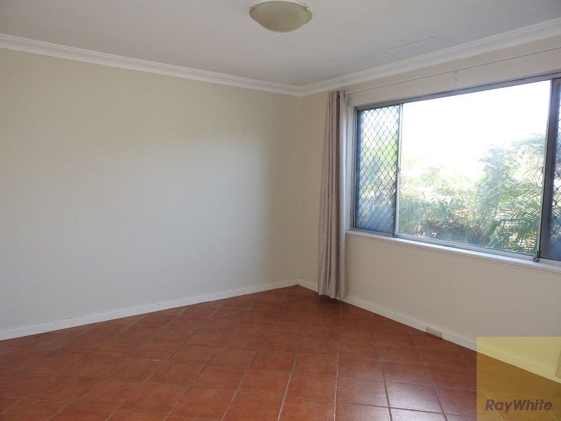 32 O'Sullivan Drive, Camillo WA 6111, Camillo - Thumbnail 8