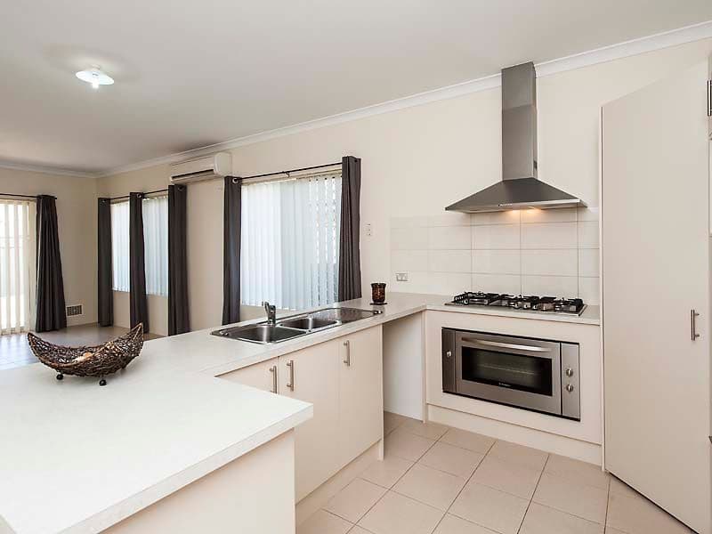 4 Nannup Bend, Baldivis WA 6171, Baldivis - Image 1
