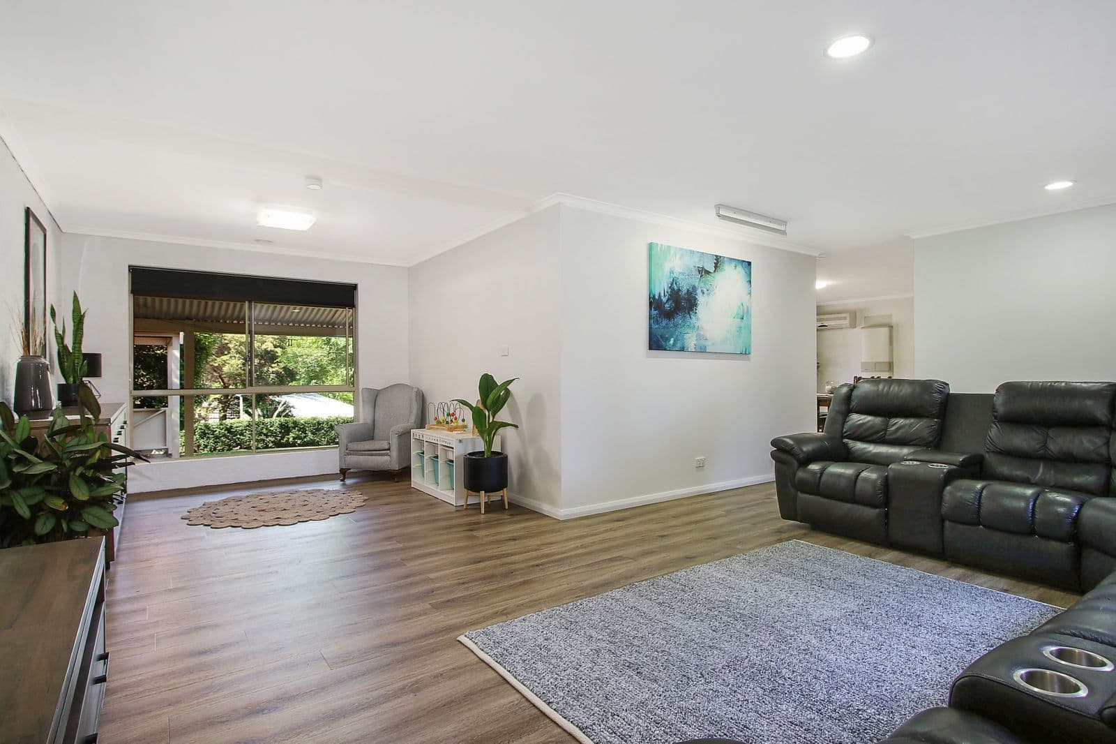 402 Halehaven Crescent, Lavington NSW 2641, Lavington - Thumbnail 4