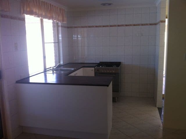 19 Cygnet Close, BALLAJURA WA 6066, Ballajura - Thumbnail 5