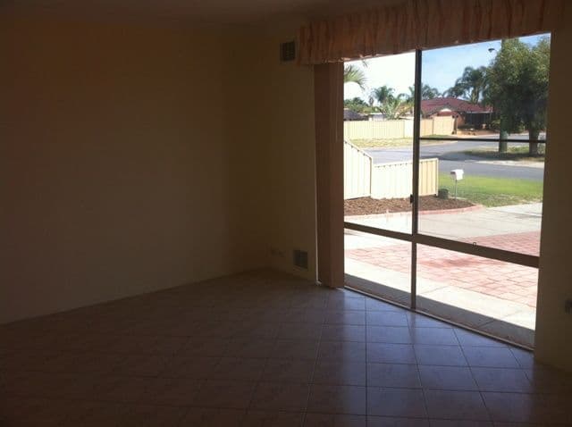 19 Cygnet Close, BALLAJURA WA 6066, Ballajura - Thumbnail 6