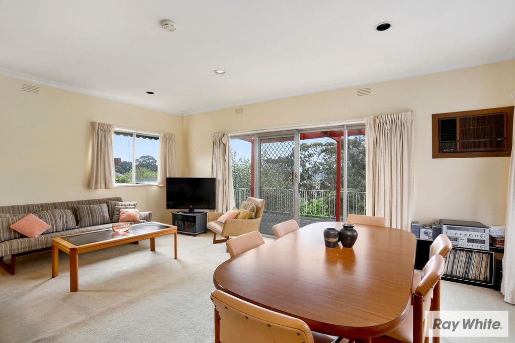 15 LINTON Avenue, Templestowe Lower VIC 3107, Templestowe Lower - Thumbnail 4