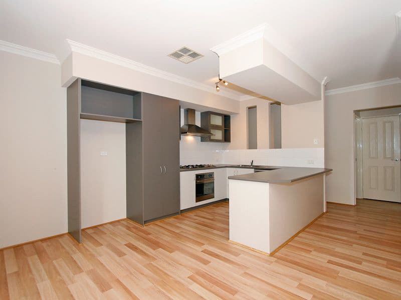 16 Dollarbird Road, SOUTHERN RIVER WA 6110, Southern River - Thumbnail 5