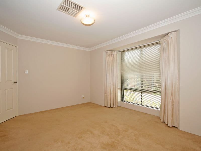 16 Dollarbird Road, SOUTHERN RIVER WA 6110, Southern River - Thumbnail 7