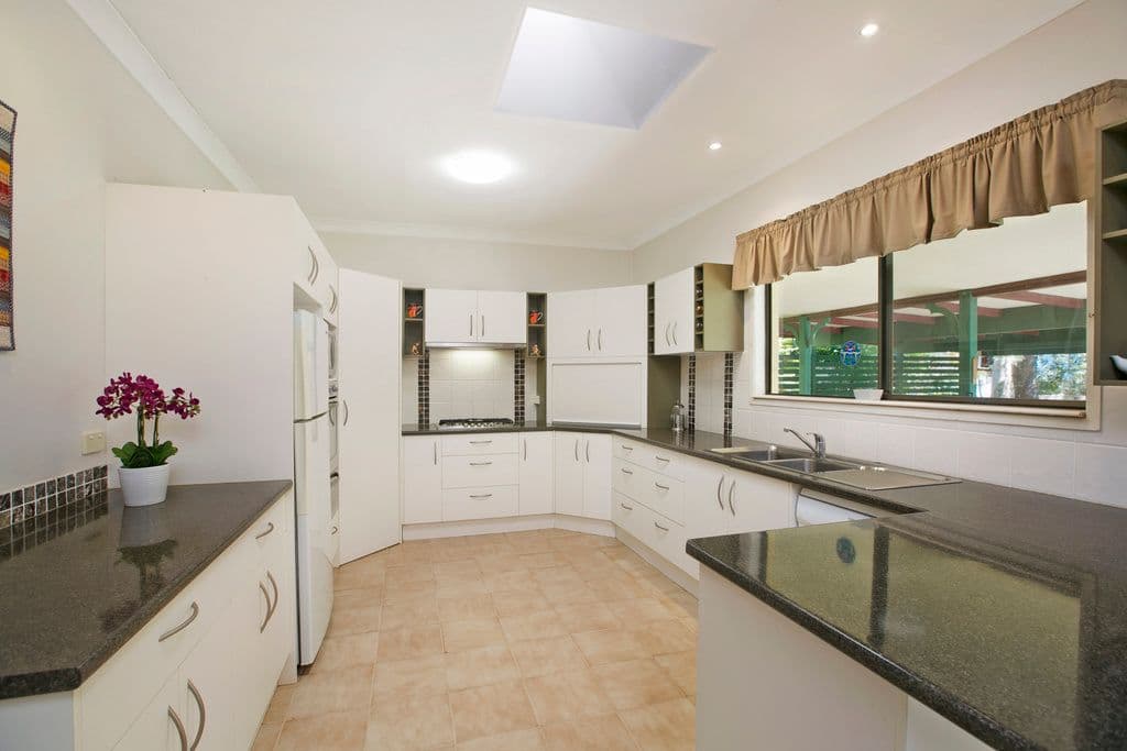 7 Oakwood Street, Capalaba QLD 4157, Capalaba - Thumbnail 3