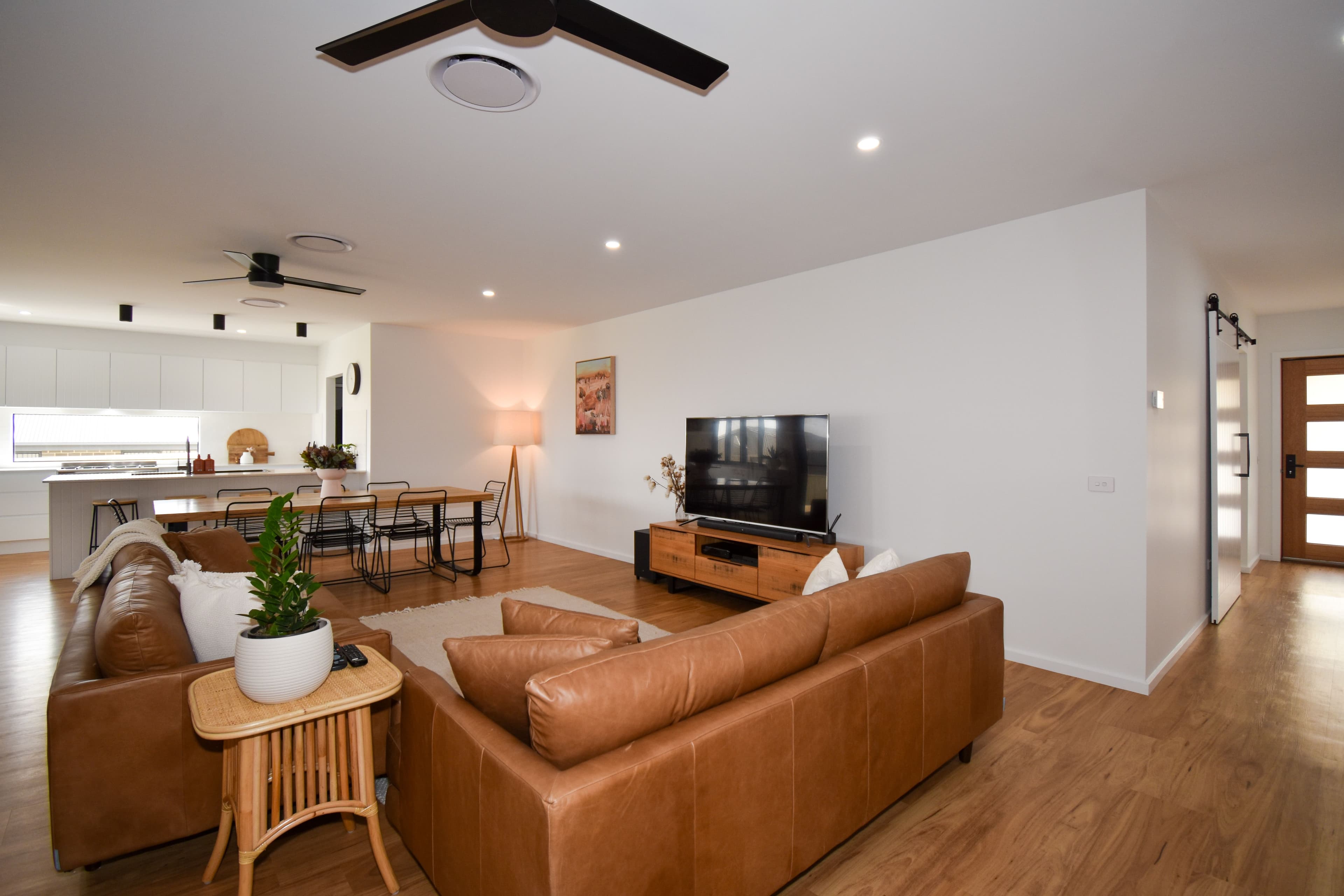 25 Dovey Drive, Kelso NSW 2795, Kelso - Thumbnail 2