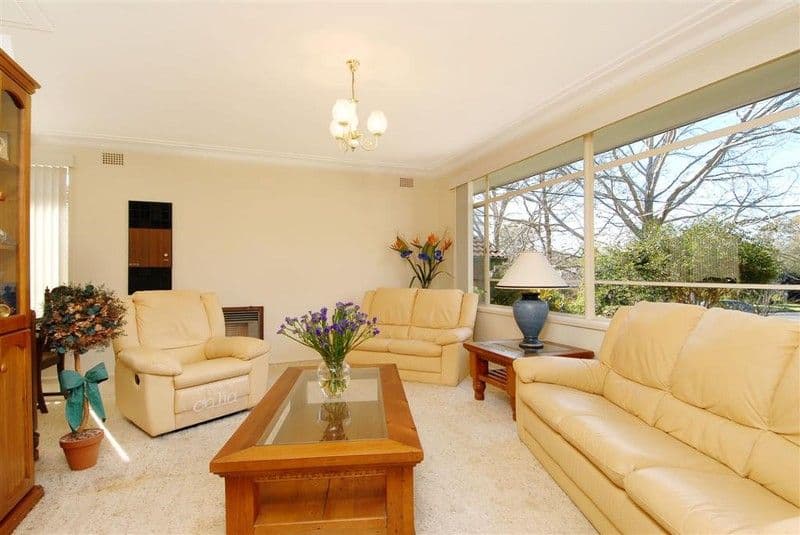 17 Coolong Street, CASTLE HILL NSW 2154, Castle Hill - Thumbnail 2