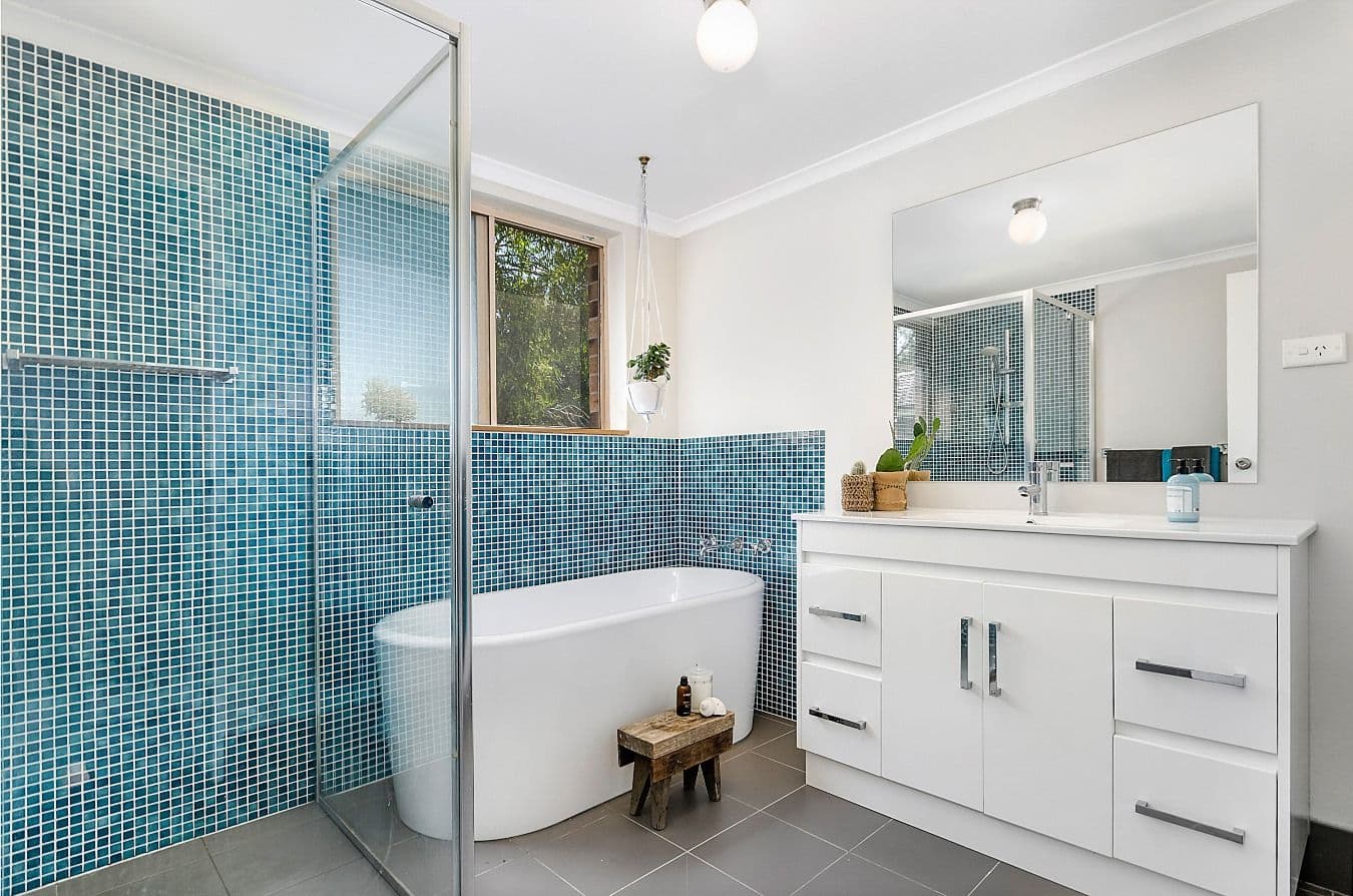 46 Thalassa Avenue, East Corrimal NSW 2518, East Corrimal - Thumbnail 2