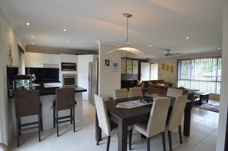 8 James Cagney Close, PARKWOOD QLD 4214, Parkwood - Thumbnail 5