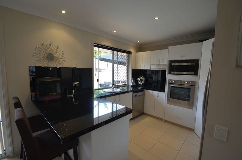 8 James Cagney Close, PARKWOOD QLD 4214, Parkwood - Thumbnail 6