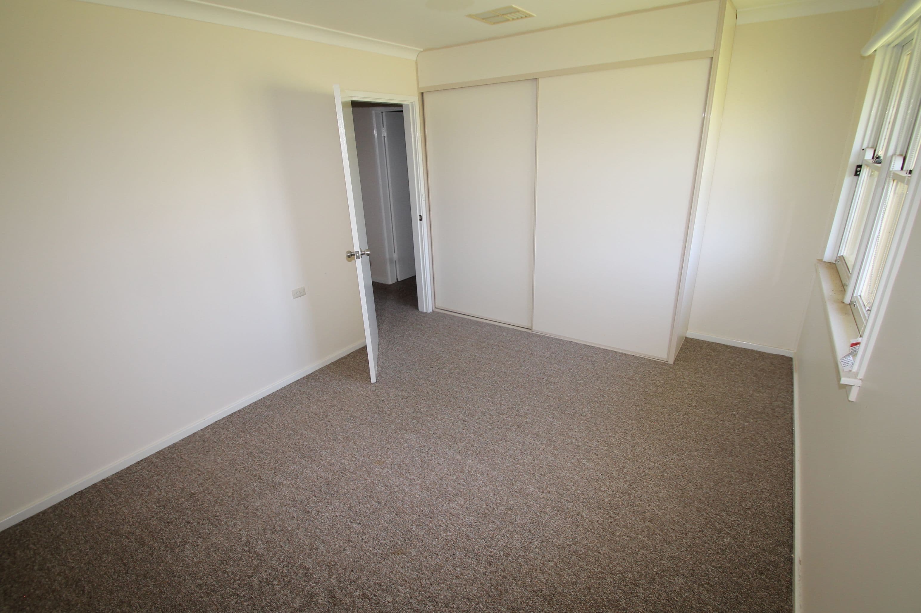 15 O'Neile Street, Blackville - Thumbnail 4