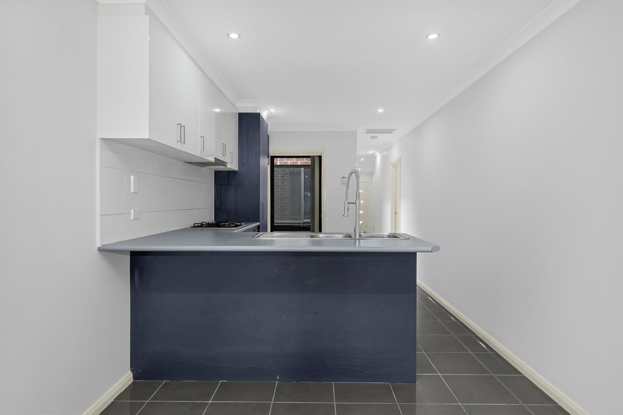 3 Surveyor Street, Wyndham Vale VIC 3024, Wyndham Vale - Thumbnail 3