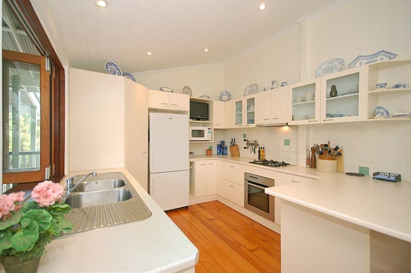 98 Gympie Road, Tin Can Bay, QLD, 4580, Tin Can Bay - Thumbnail 4