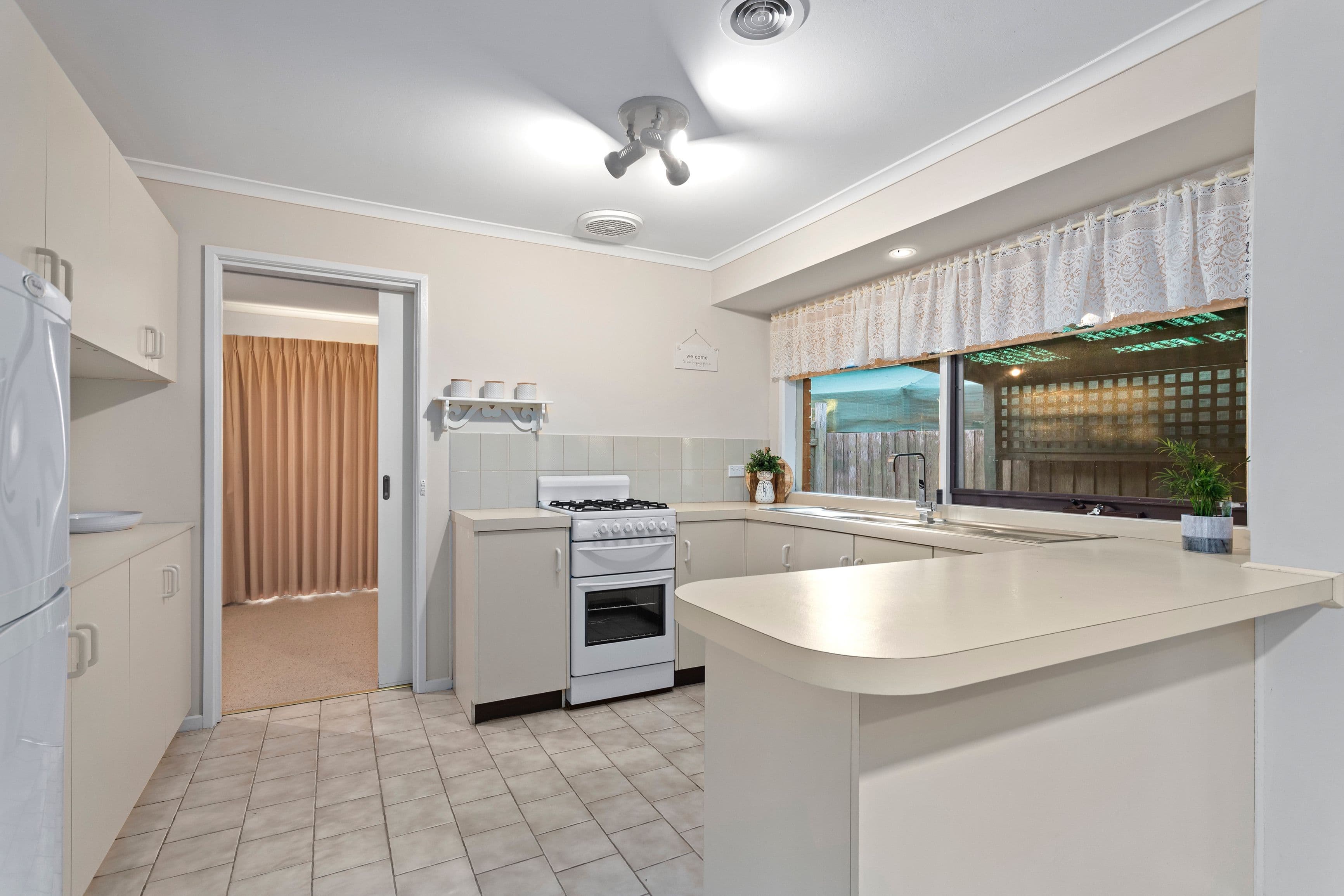 2 Tenby Court, Craigieburn VIC 3064, Craigieburn - Thumbnail 5