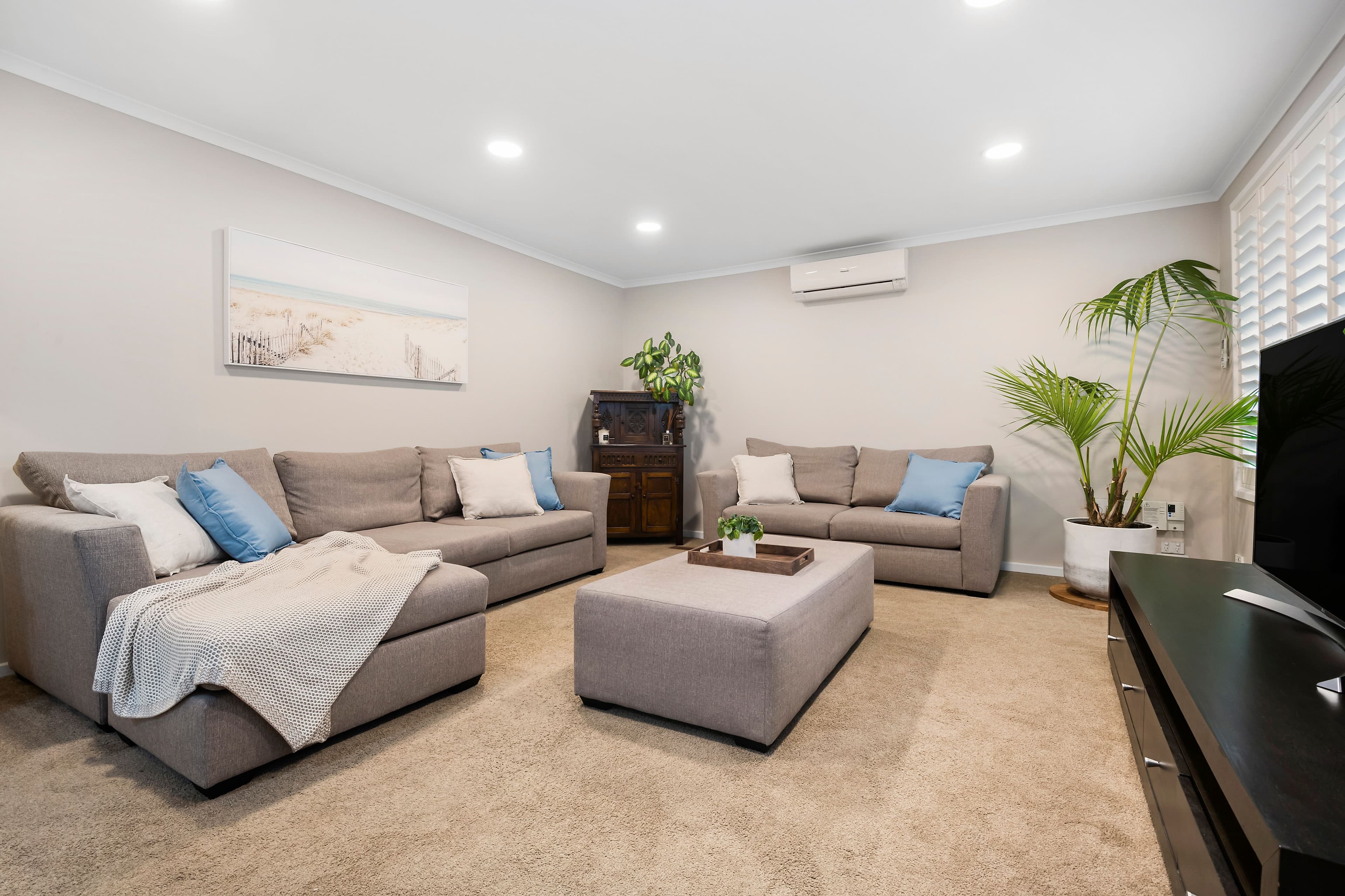 1 Gatum Court, Frankston VIC 3199, Frankston - Thumbnail 2